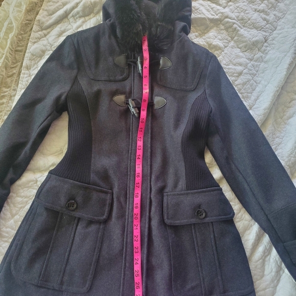 Coat - Picture 4 of 16